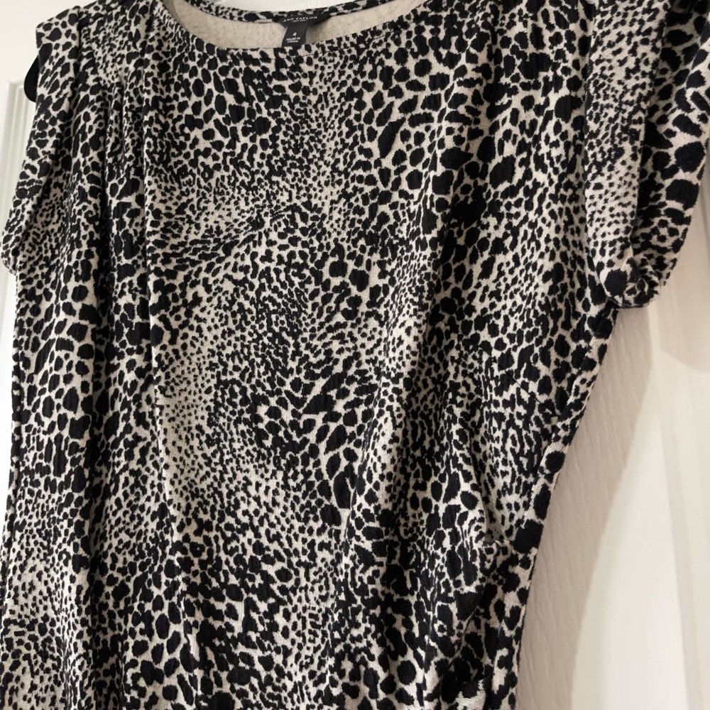 ANN TAYLOR ANIMAL PRINT, SIZE 4
